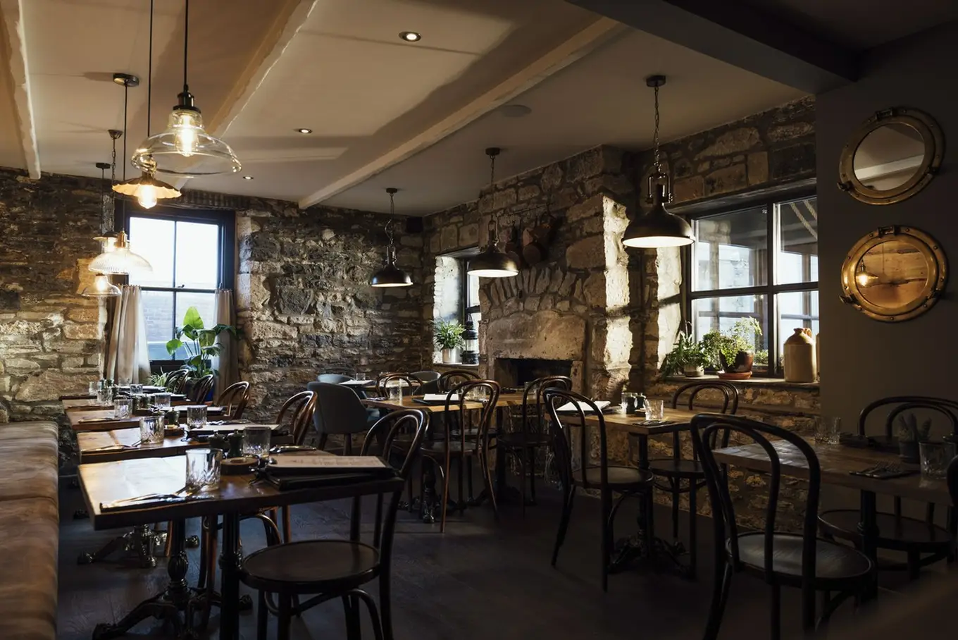 Kawiarnia w Krakowie przy dworcu – idealne miejsce na przerwę w podróży